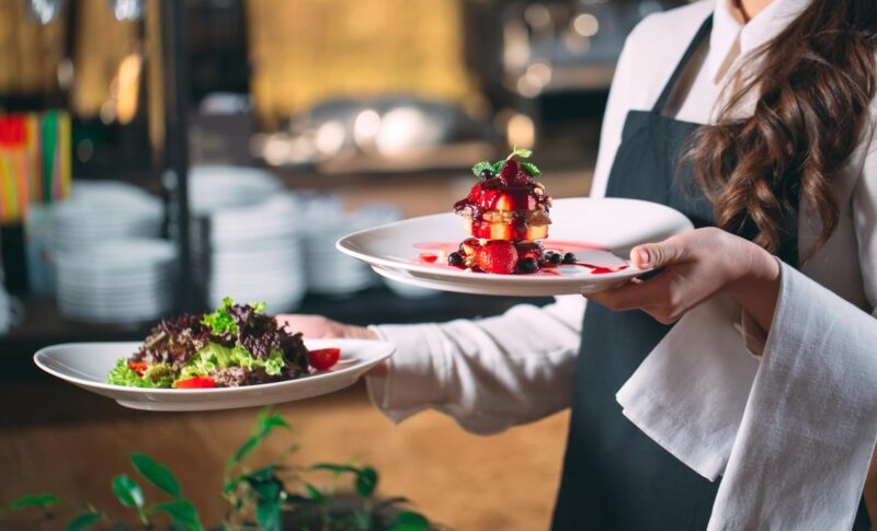 【2025年最新版】飲食店でインスタ集客を成功させたい人必見！明日から使える実践テクニック10選